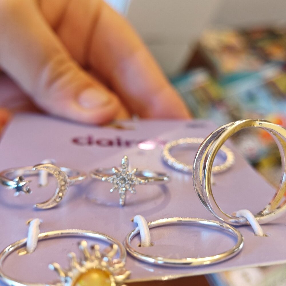 Claire's 6pc. Rings, silver - Picture 5 of 5